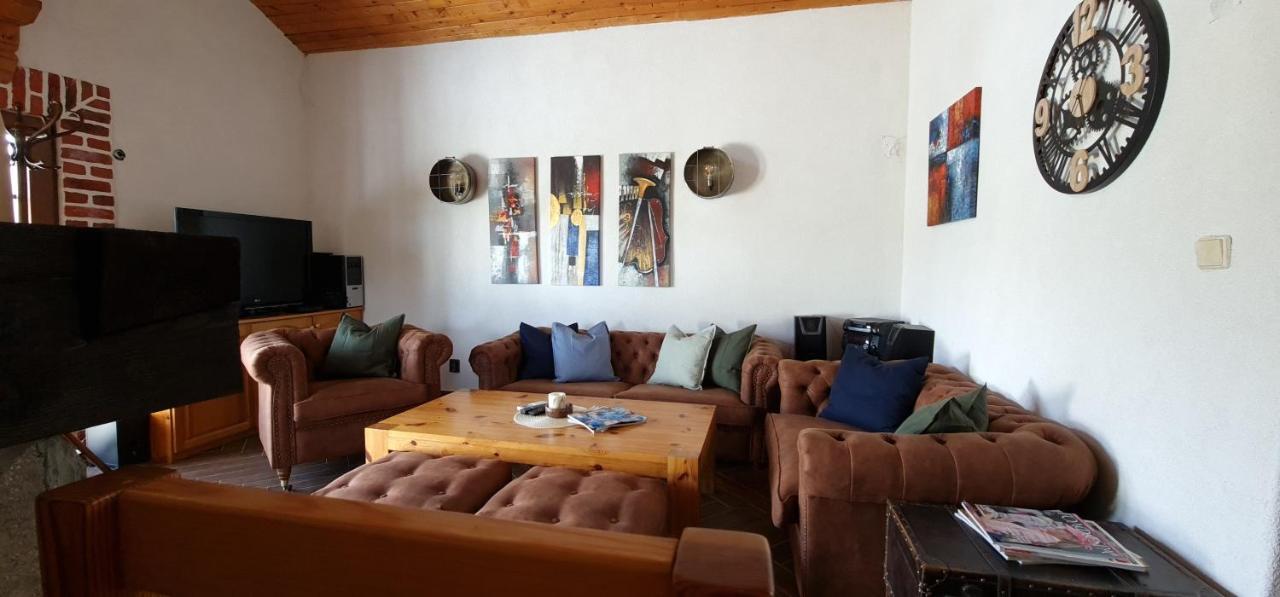 Къща За Гости Каза Роза - Swiss Style Chalet Casa Rosa Guest House Kjustendil Exteriör bild