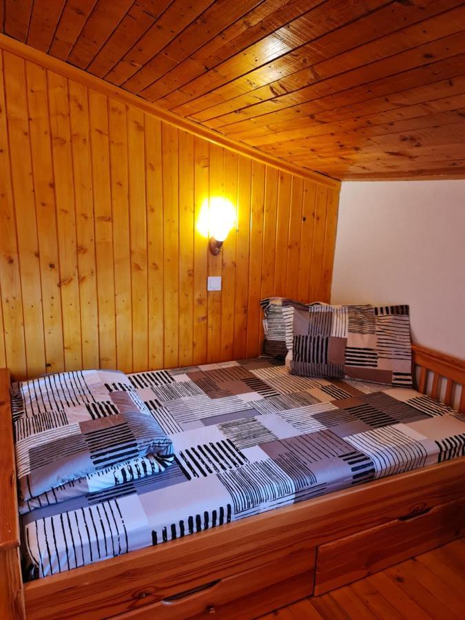 Къща За Гости Каза Роза - Swiss Style Chalet Casa Rosa Guest House Kjustendil Exteriör bild